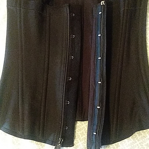 Belt - Picture 2 of 6